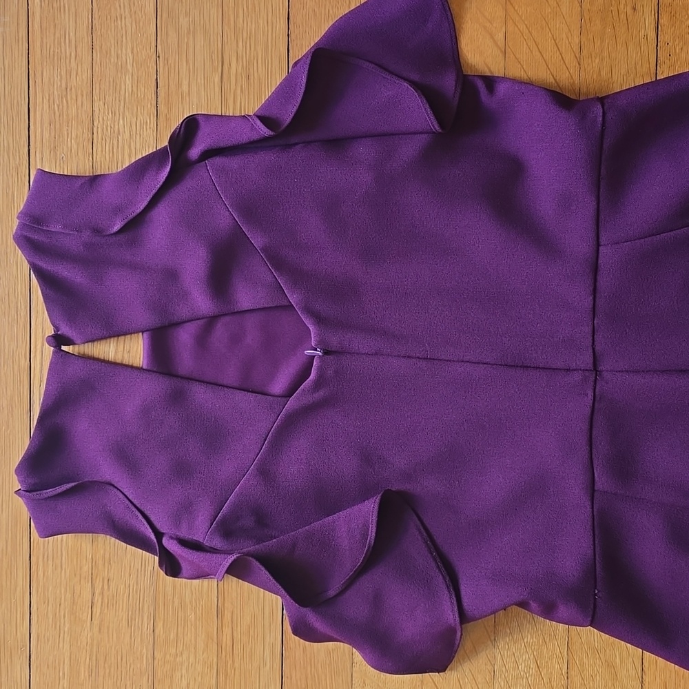 julia jordan, Purple Ruffle Jumpsuit, Back Cut Out, EUC, Women's 6 - Picture 10 of 11